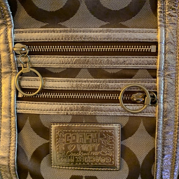 Coach Tote - Picture 3 of 8